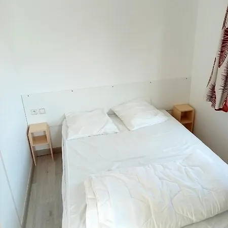 Spacieux Mobil-home Campsite Frejus