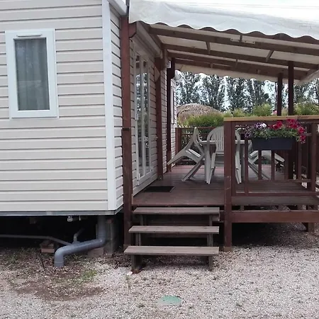Campsite Spacieux Mobil-home